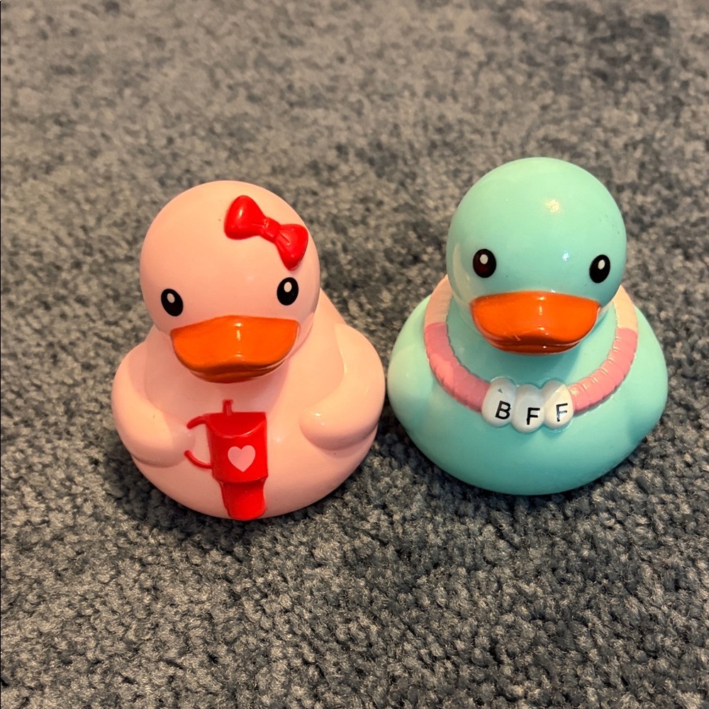Cute Pink and Blue Rubber Duck Set